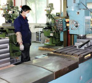 認(rèn)真上班的同事！